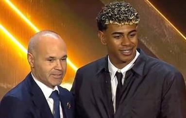 FIFA 官方回应本轮争议判罚，引起热议