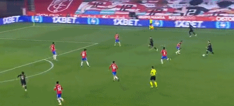 中甲半场：叶道驰、候煜造杀机，广州豹暂0-0南通支云